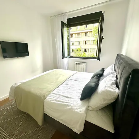Luxury New Apartment In Βελιγράδι Εξωτερικό φωτογραφία