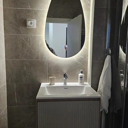 Luxury New Apartment In Βελιγράδι Εξωτερικό φωτογραφία